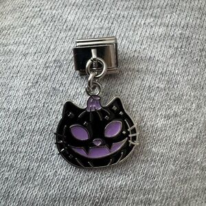 Gatto Viola Pumpkin Cat Halloween Dangle Charm
